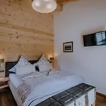 Am Duschl-hof - Mit Eigenem Whirlpool - Ebenerdig - Pur 샬레 Bayerbach